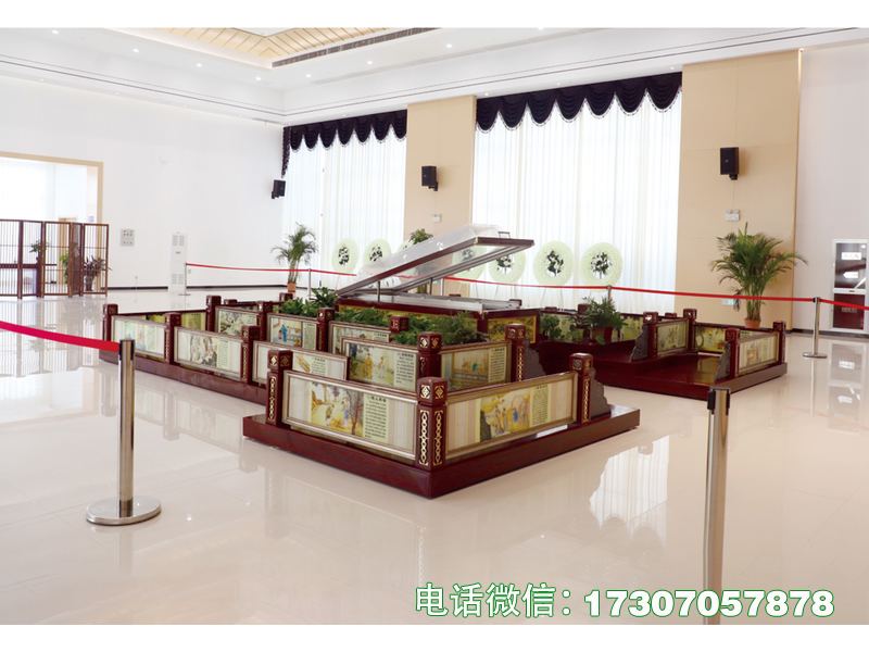 鹤庆县智能实木瞻仰台
